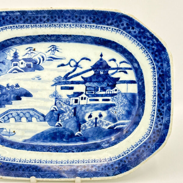 Chinese Blue and White Willow Pattern Nankeen Platter C1780