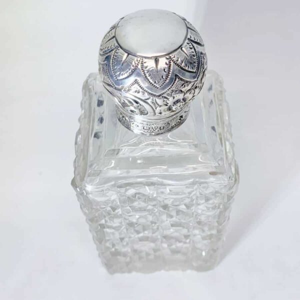 Hallmarked Silver Square Cut Glass Perfume Bottle Chester 1905