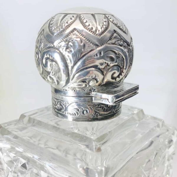 Hallmarked Silver Square Cut Glass Perfume Bottle Chester 1905