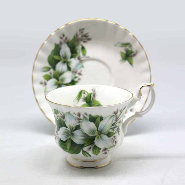 Royal Albert Trillium Pattern Tea Duo