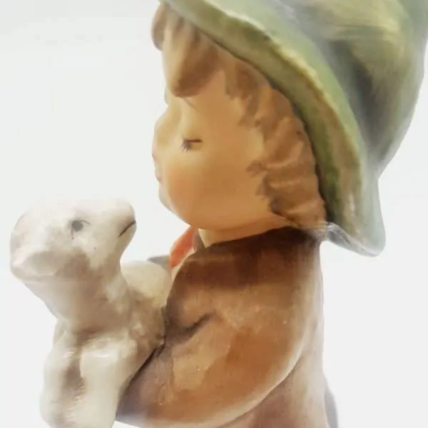 Hummel Figurine Lost Sheep TMK 4