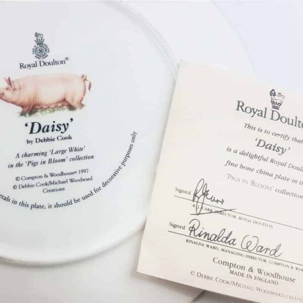 Royal Doulton Pigs in Bloom Daisy Wall Plate