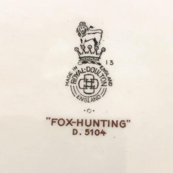 Royal Doulton Fox Hunting  Plate D5104