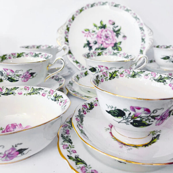 Royal Albert Cotswold Pattern Tea Set