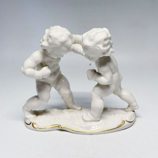 Hutschenreuther Selb Cherubs Putti Boxing Figurine