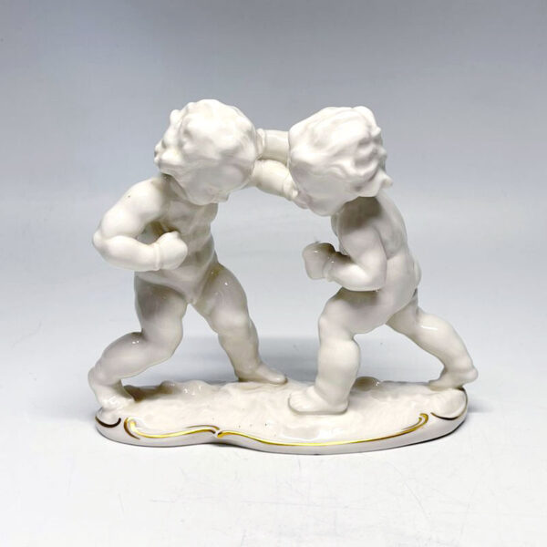 Hutschenreuther Selb Cherubs Putti Boxing Figurine