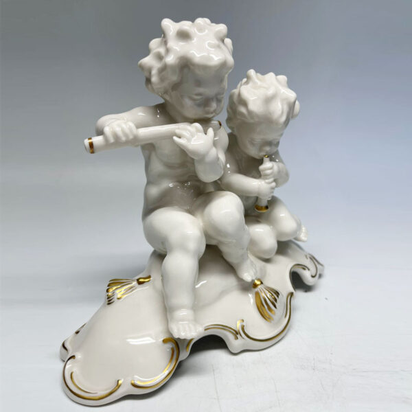 Hutschenreuther アンティーク陶器彫刻 Hutschenreuther China Karl Tutter Figurine Pair Cupid Putti
