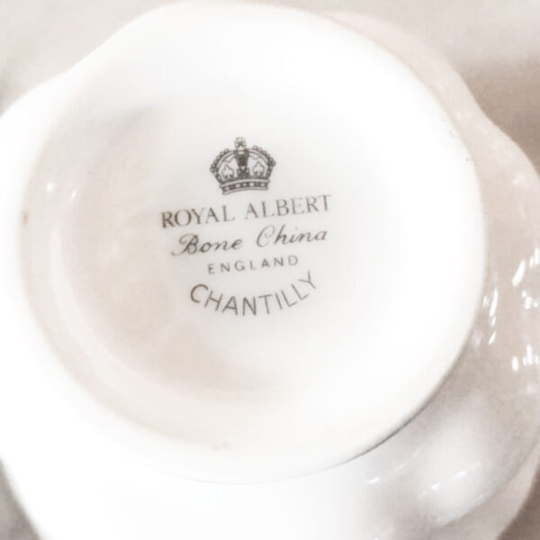 Royal Albert Chantilly Tea Set 21 Piece