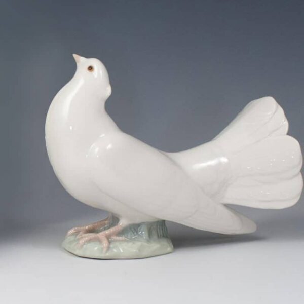 Lladro Dove J Fulgencio Daisa