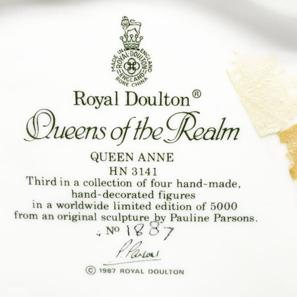 Royal Doulton Figurine Queen Anne HN3141