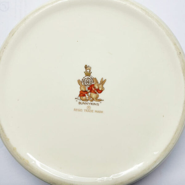 Royal Doulton Bunnykins Tickets Queue Round Porridge