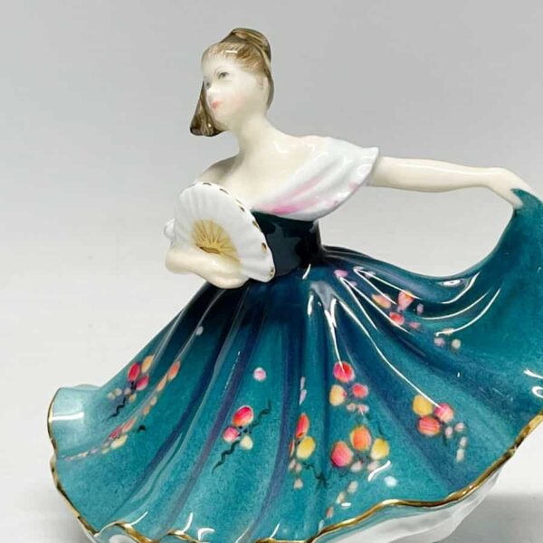 Royal Doulton Elaine Mini Figurine  HN3247