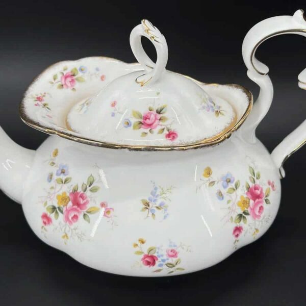 Royal Albert Tenderness Gainsborough Tea Pot