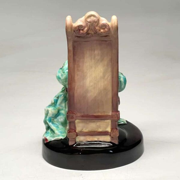 Royal-Doulton-Figurine-The-Leisure-Hour-HN2055-5 Royal Doulton Figurine The Leisure Hour HN2055