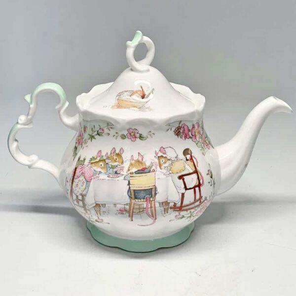 Brambly Hedge Tea Pot By Royal Doulton