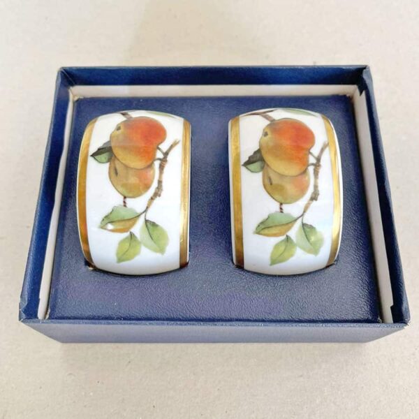 Royal Worcester Evesham Boxed Pair Serviette Rings