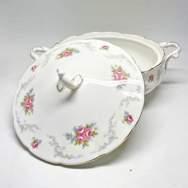 Royal Albert Tranquillity Vegetable Bowl And Cover