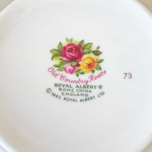 Royal Albert Old Country Roses Mug