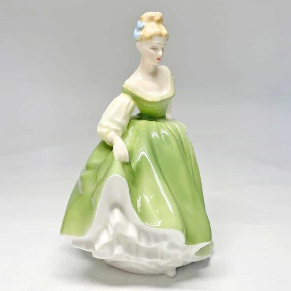 Royal Doulton Figurine Fair Lady Green Dress HN2193