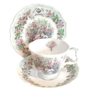 Brambly Hedge Summer Trio  By Royal Doulton