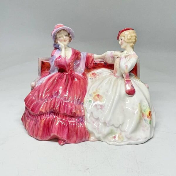 Royal Doulton Figurine The Gossips HN2025