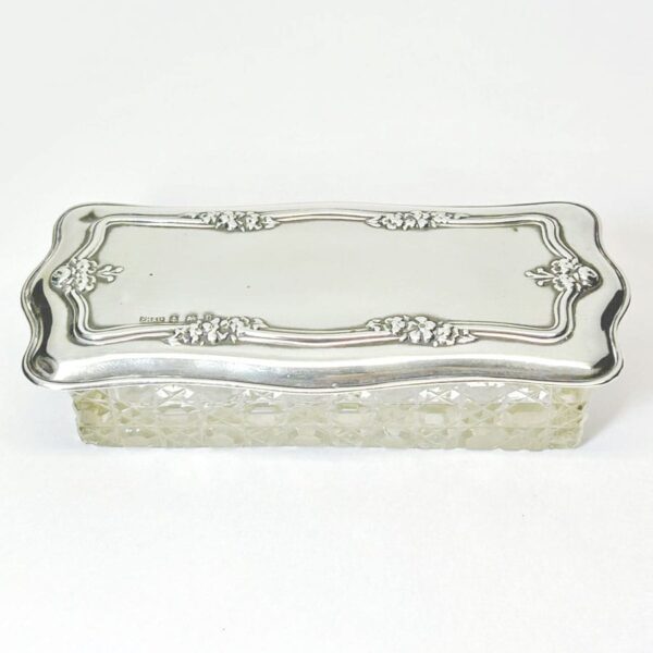 Hallmarked Silver Trinket Box Birmingham 1928