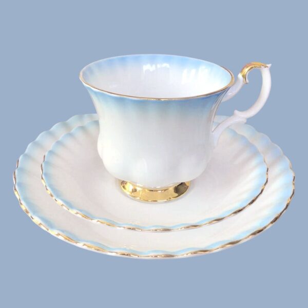 Royal Albert Rainbow Blue Montrose Tea Trio