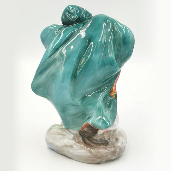 Royal Doulton Figurine Winter  HN2088