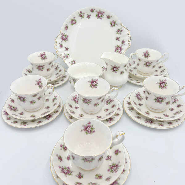 Royal Albert Sweet Violets Tea Set 21 Piece