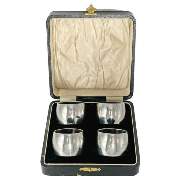 Art Deco Boxed Set Of Four Silver Serviette Rings Birmingham 1931