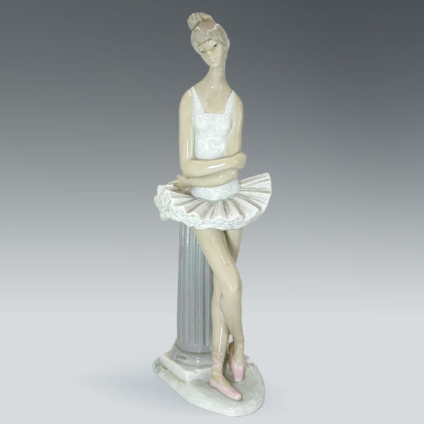 Lladro-Ballerina-Poised-In-A-Pensive-Move-7 Lladro Ballerina Poised In A Pensive Move