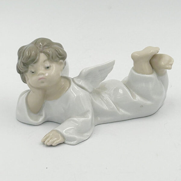 Lladro Angel Laying Down  5723