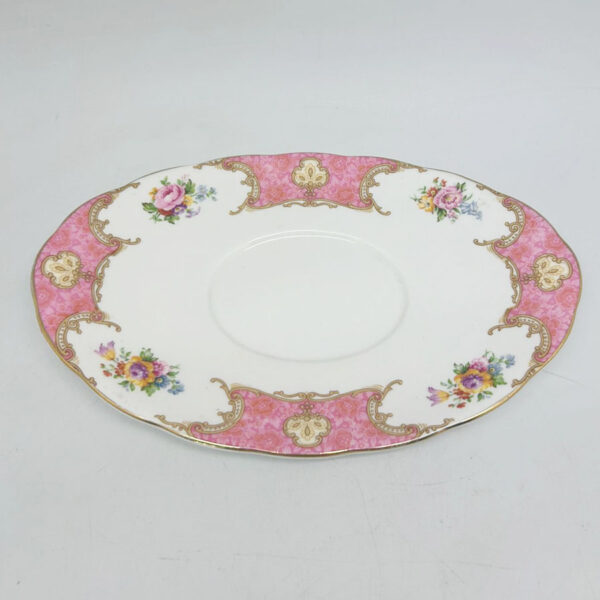 Royal-Albert-Lady-Carlyle-Sauce-Boat-On-Stand-4 Royal Albert Lady Carlyle Sauce Boat On Stand