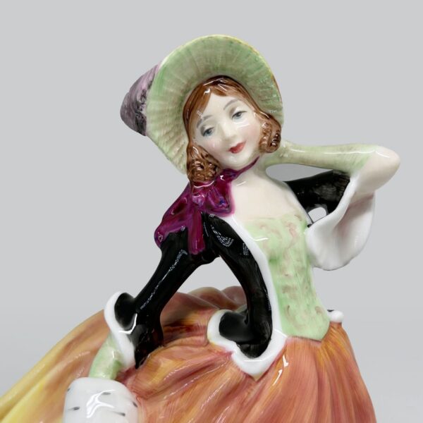 Royal Doulton Figurine Autumn Breezes HN2131