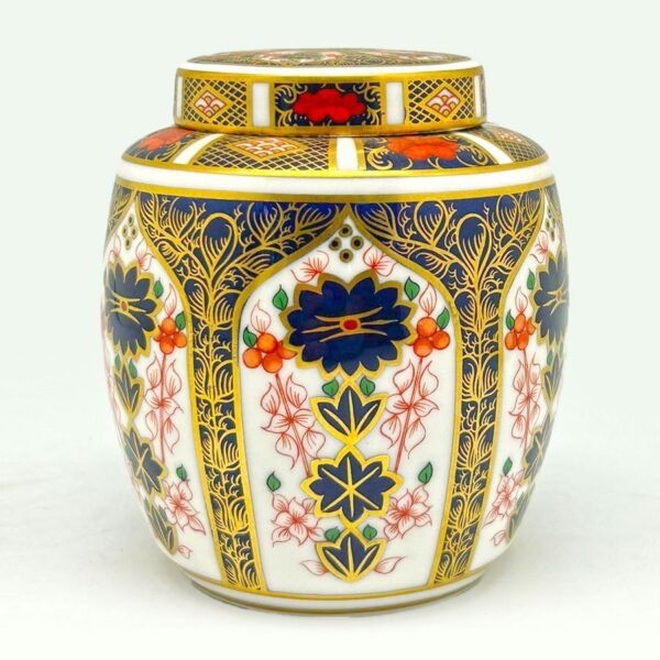 Royal Crown Derby Old Imari Ginger Jar 1128