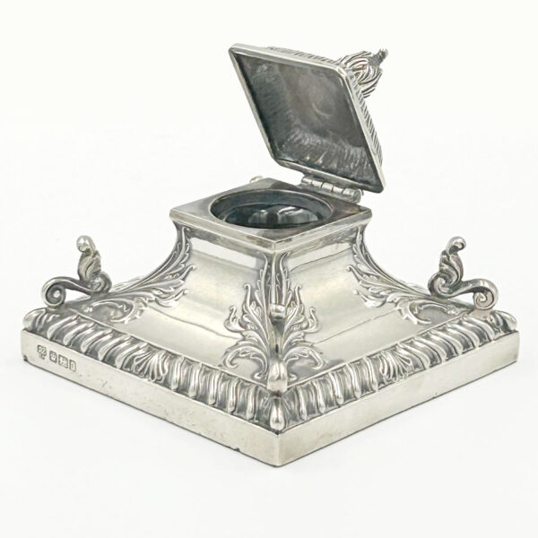Hallmarked Silver Inkwell Sheffield 1908 Hawksworth Eyre and Co