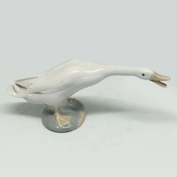Lladro Duck On Base