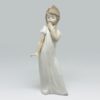 Nao Lladro  Figurine Girl Yawning
