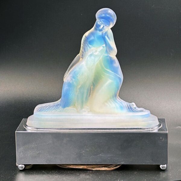 Art Deco Opalescent Glass Etling Figural Lamp Of A lady And Dog