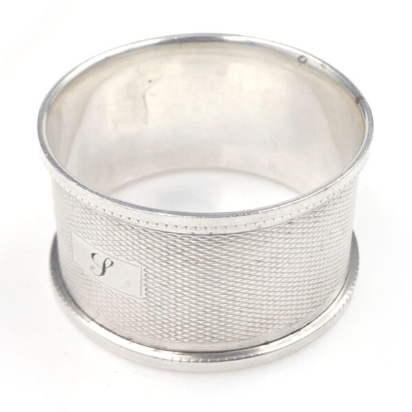 Hallmarked  Silver Birmingham Serviette Ring 1947