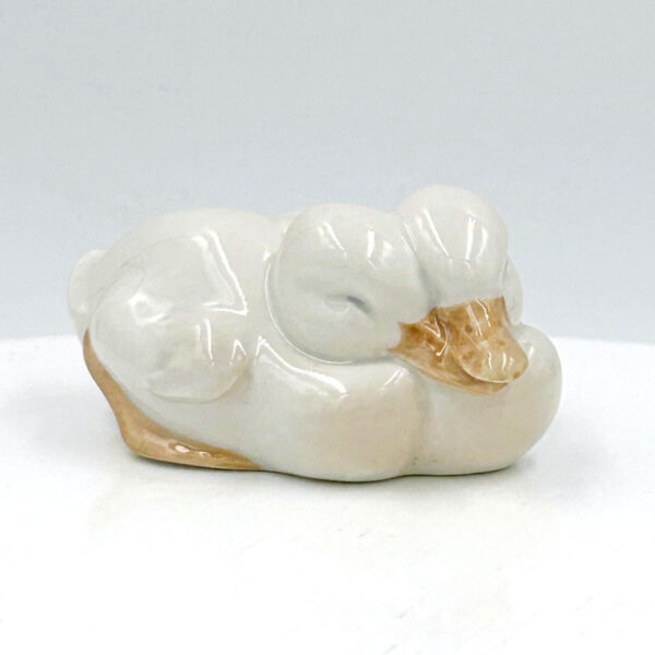 Royal Copenhagen Pair Ducklings 516