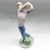 Lladro Male Golfer 6032 On The Green