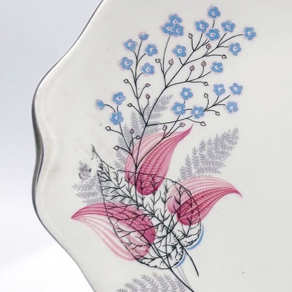 Royal Albert Fancy Free Tea Cake Plate