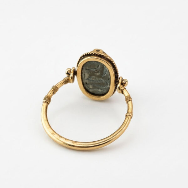 18ct Gold Victorian Egyptian Revival Swivel Scarab Ring