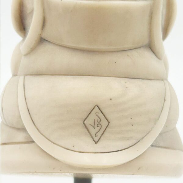 John-boxcard-collection-Pierre-without-peer-crushed-marble-3 John Biccard Collection Pierre Without Peer Crushed Marble Figurine