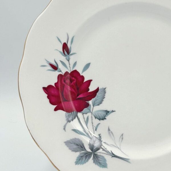 Royal Albert Sweet Romance Entree Plate
