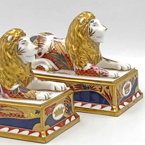 Royal Worcester Limited Edition Nelson Collection Pair Of Lions