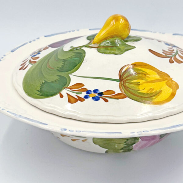 Belle Fiore Bachelor  Bowl and Cover