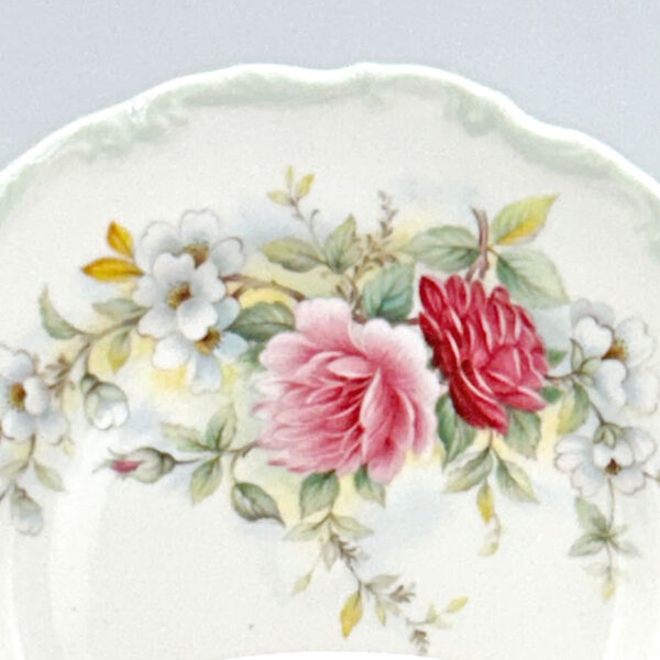 Royal Albert Memories Gainsborough Tea Trio C1970