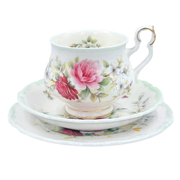 Royal Albert Memories Gainsborough Tea Trio C1970